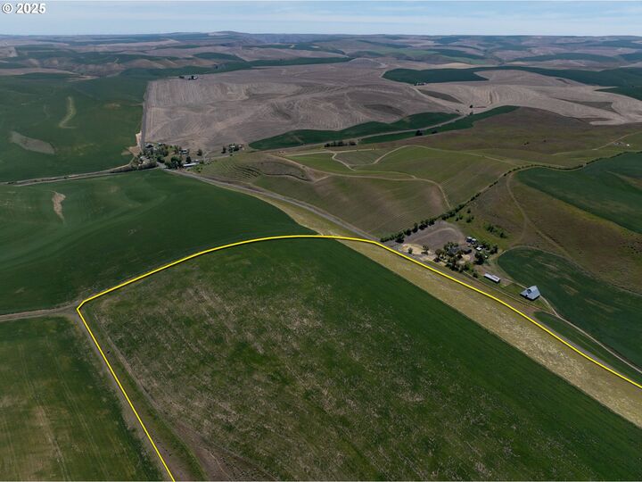 Property Photo: Emerson Loop Rd OR 97058