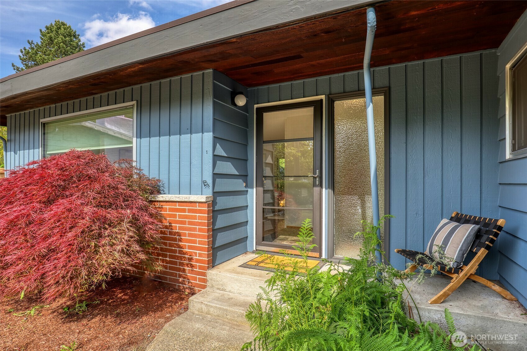 Property Photo: 17618 Meridian Avenue N WA 98133