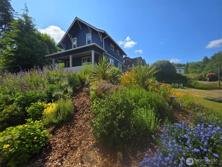 716  First Street W  South Bend WA 98586 photo