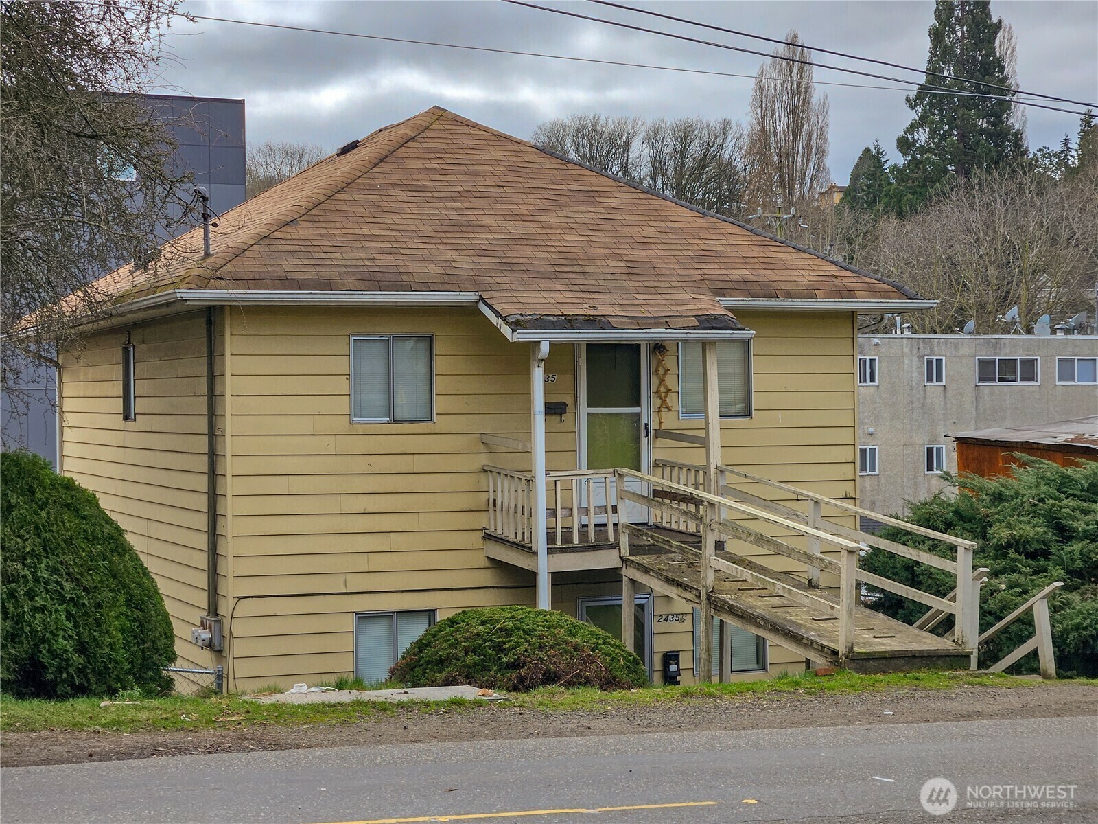 Property Photo: 2435 S Walker Street WA 98144