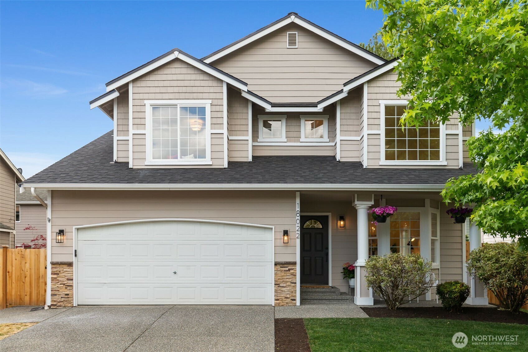 18022  29th Avenue SE  Bothell WA 98012 photo