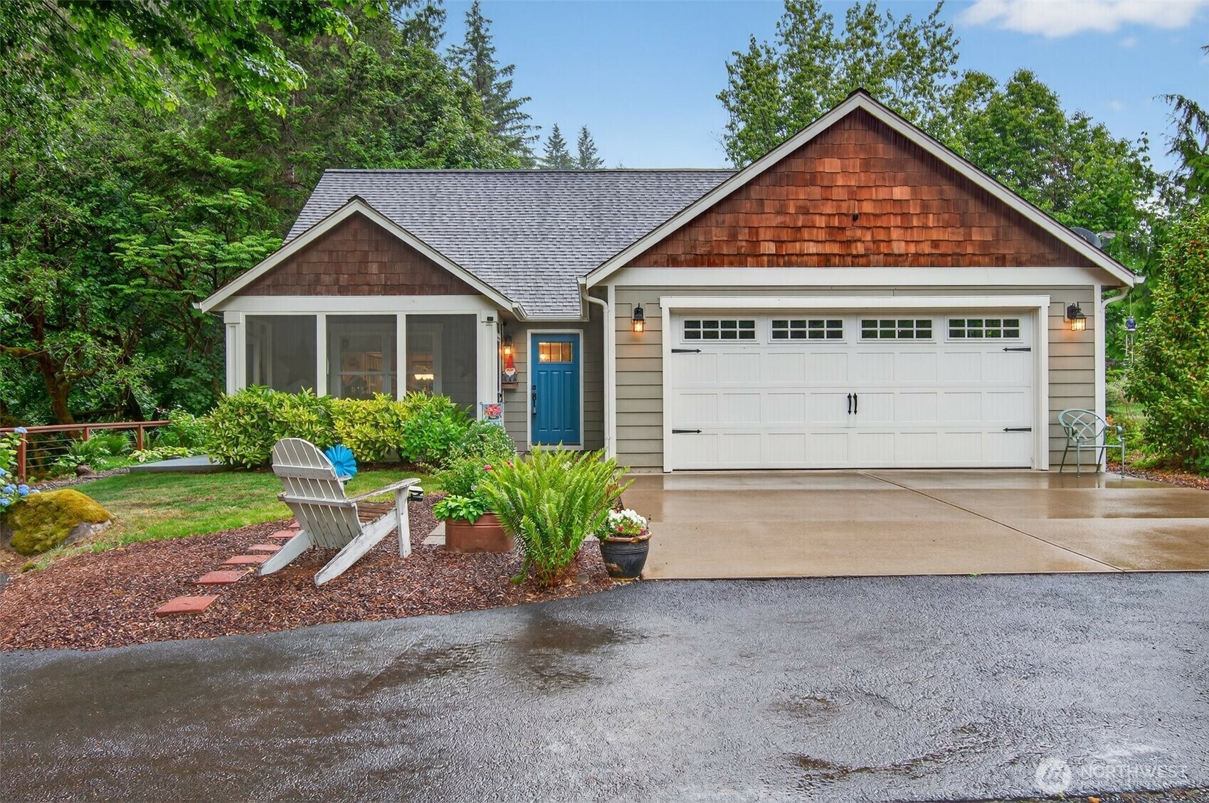 Property Photo: 721 Abernathy Creek Road WA 98632