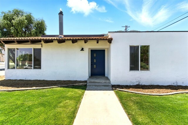 Property Photo: 15195 Laguna Avenue CA 92530