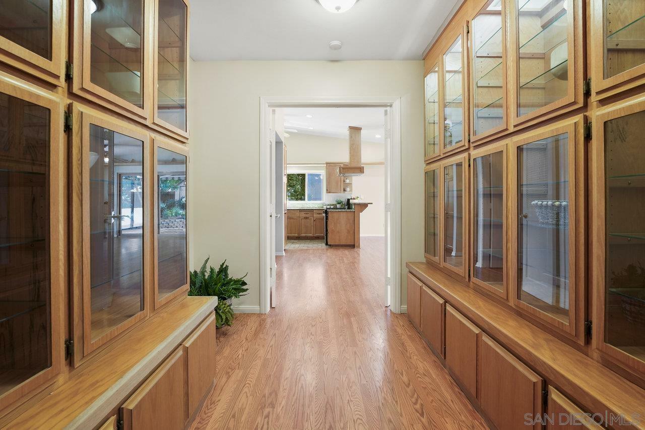 Property Photo:  1353 Roxanne Dr  CA 92021 