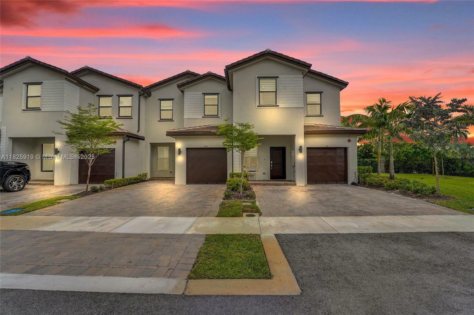 Property Photo:  242 SW 159th Ln  FL 33027 