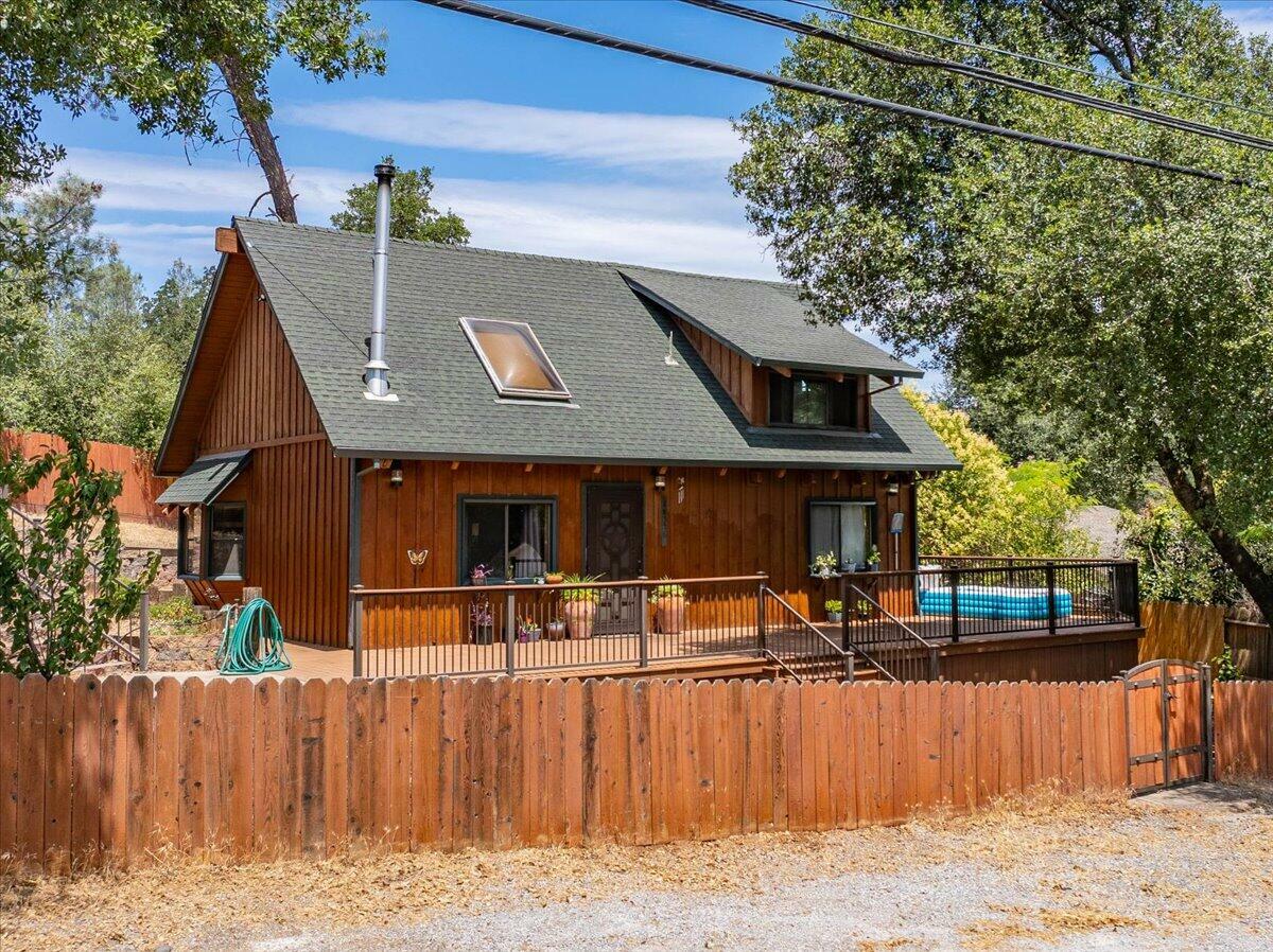 18376 Utility Avenue  Anderson CA 96007 photo