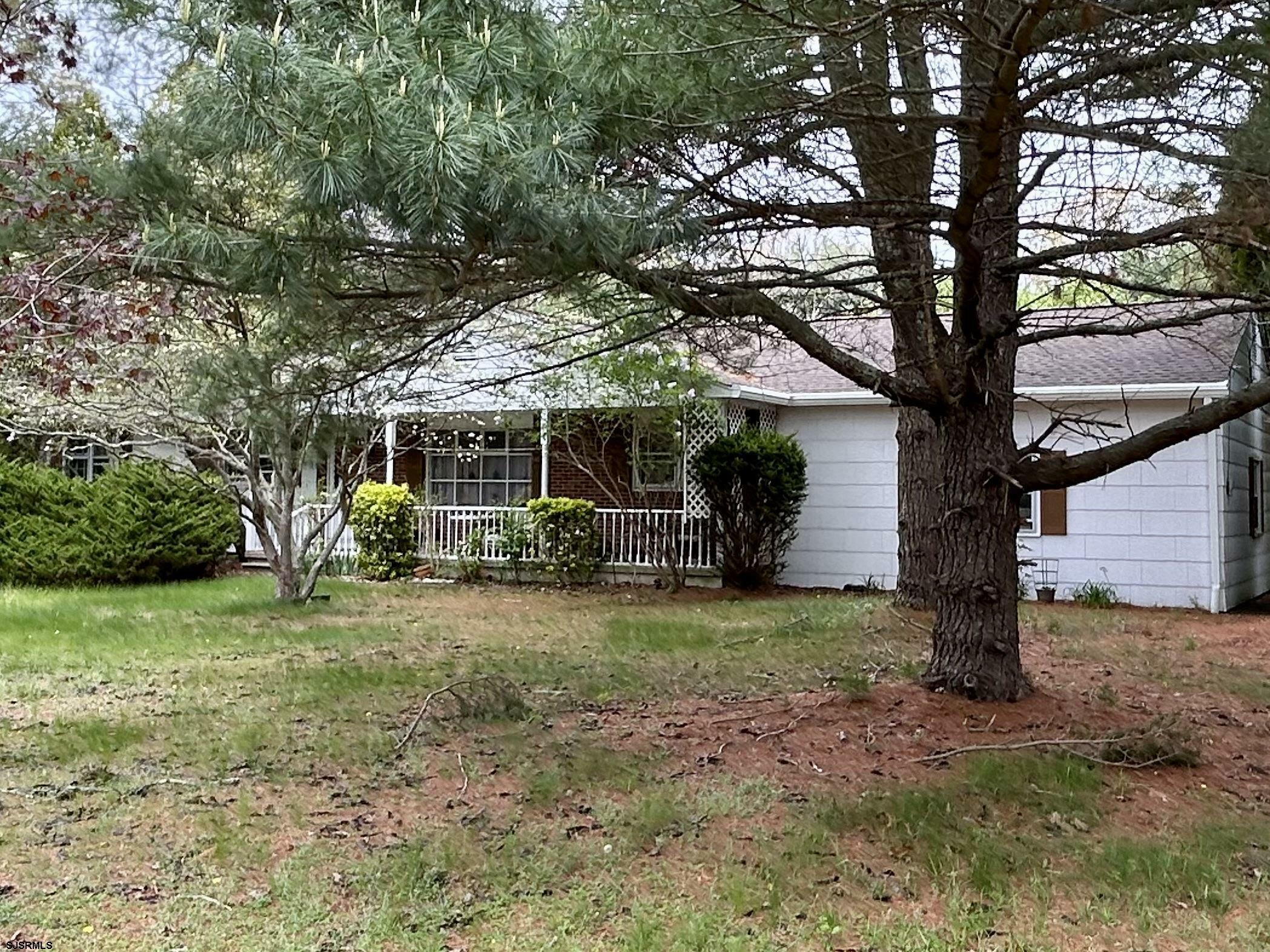 Property Photo: 733 W Duerer Street NJ 08215