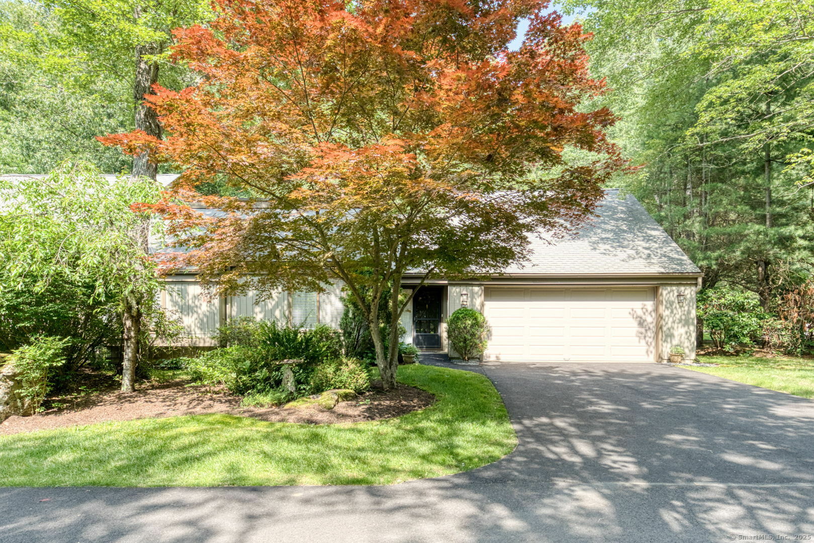 Property Photo: 20 Heritage Crest Drive D CT 06488