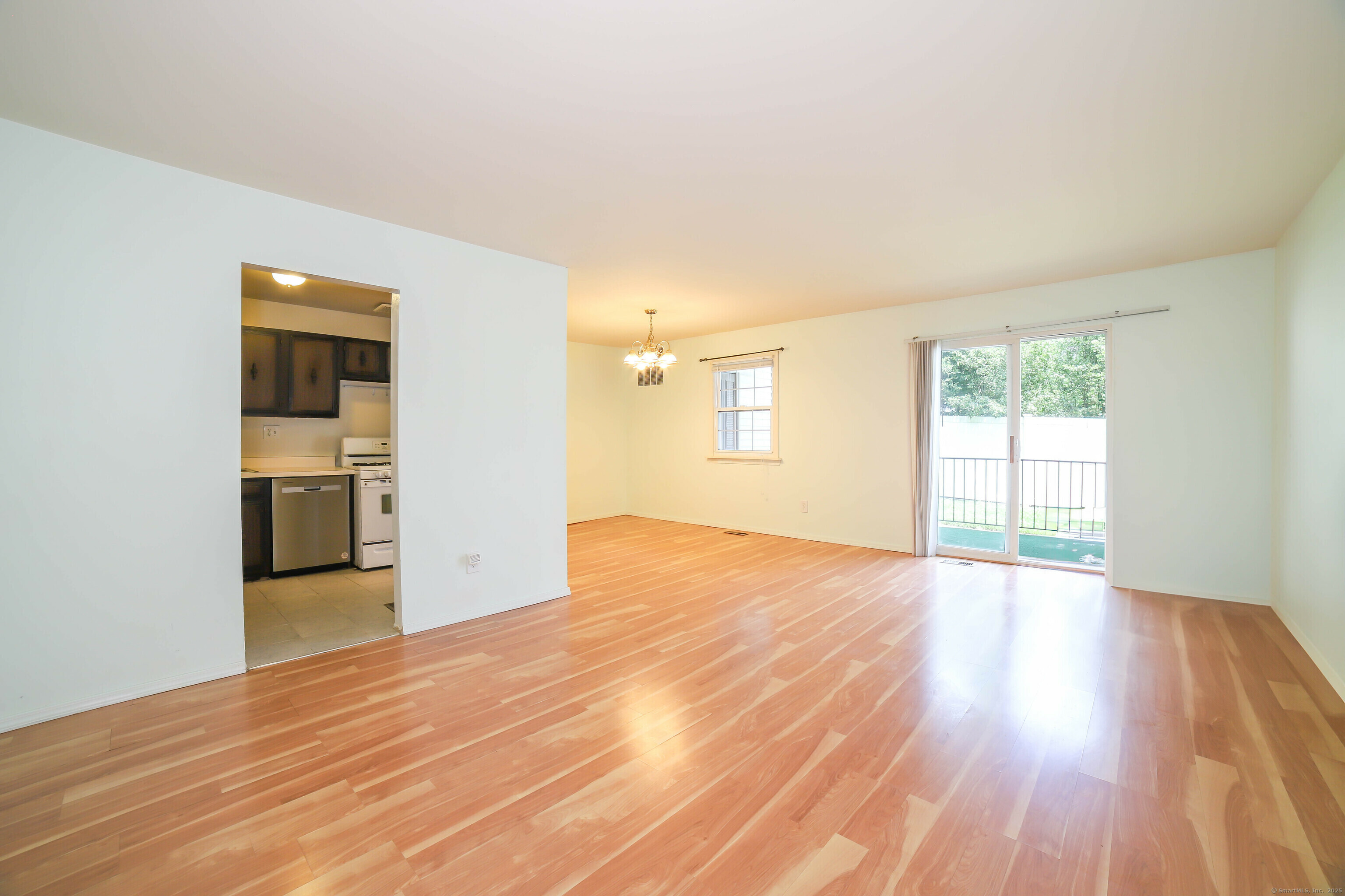 Property Photo: 50 Greenhouse Road 2A CT 06606