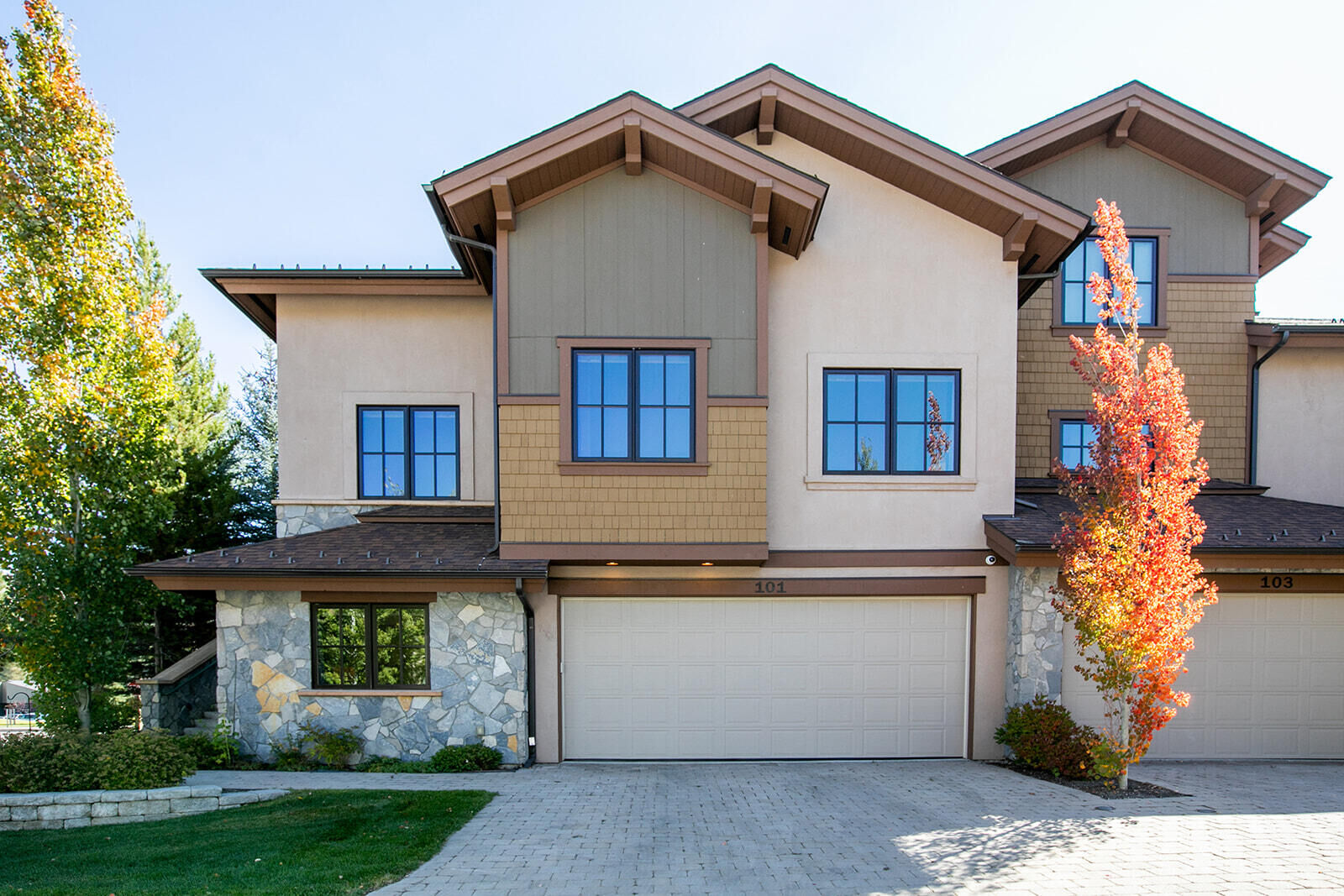 Property Photo:  101 Senabi Lane  ID 83353 