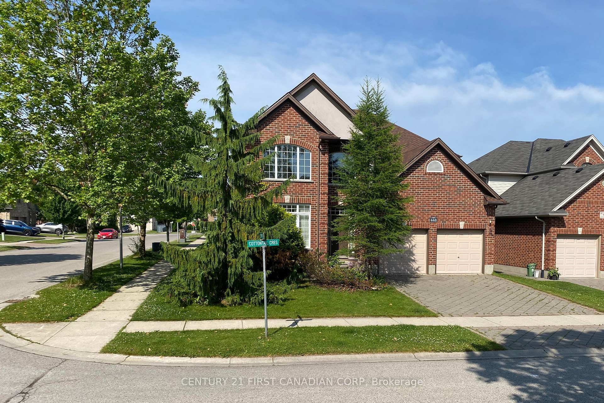 Photo de la propriété: 448 Cottontail Crescent ON N5X 4N4
