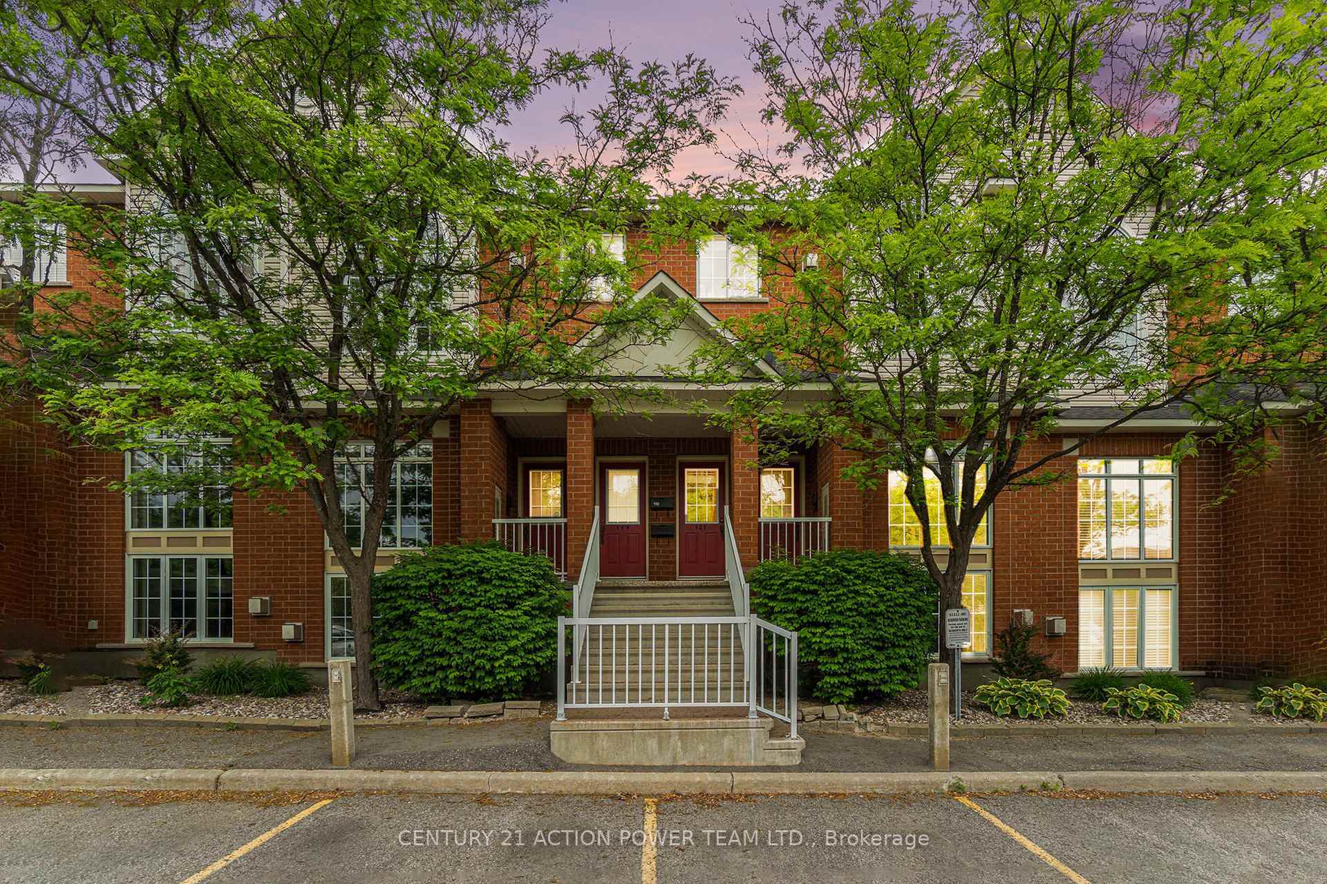 Property Photo: 123 Gatestone Private ON K1J 1K5