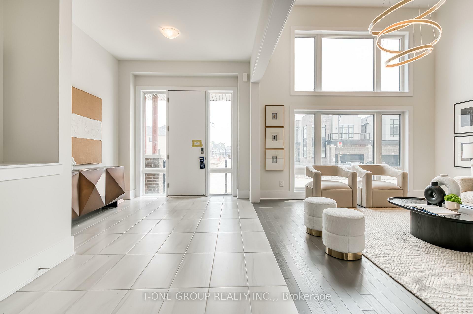 Property Photo: 72 Meizhou Avenue ON L6C 3N1