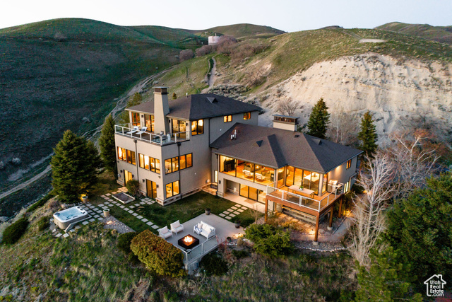 Property Photo: 760 E Edgehill Rd UT 84103