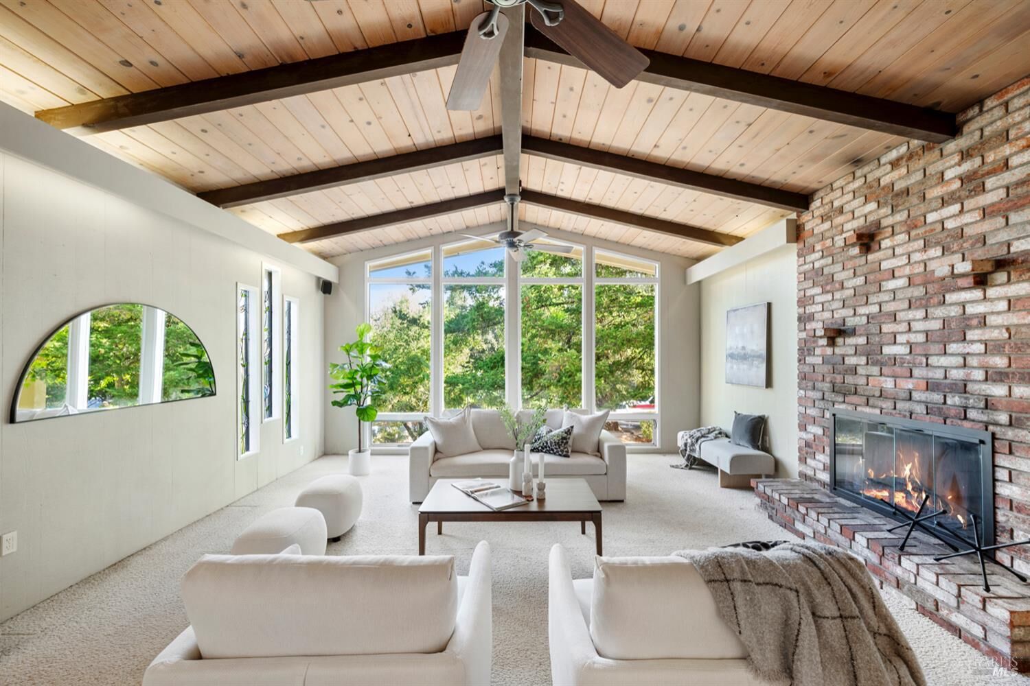 Property Photo: 304 High Street CA 94515