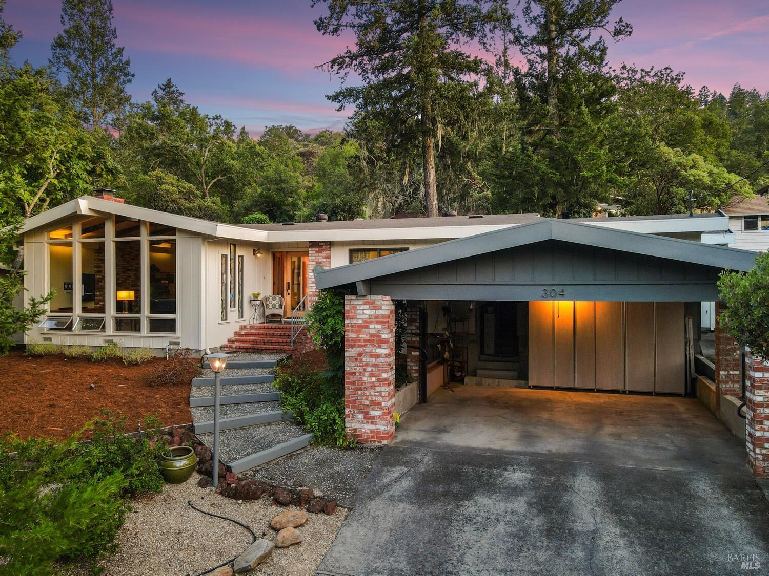 Property Photo:  304 High Street  CA 94515 