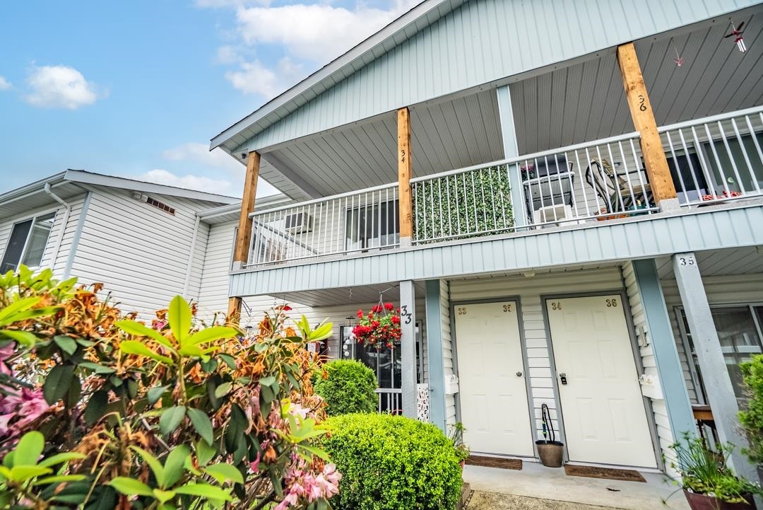 Property Photo: 32691 Garibaldi Drive 34 BC V2T 5T7