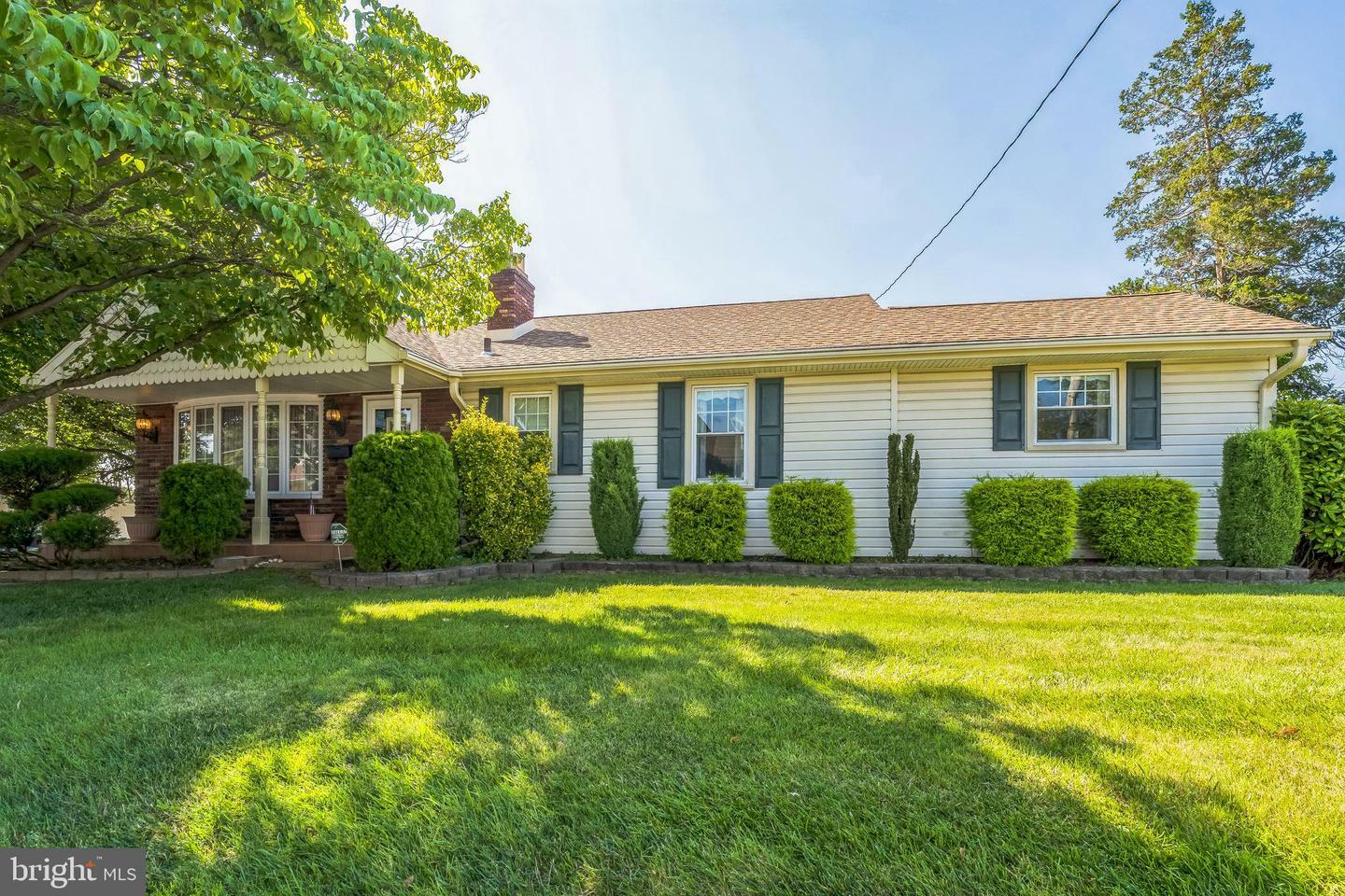 10135 Haldeman Avenue  Philadelphia PA 19116 photo