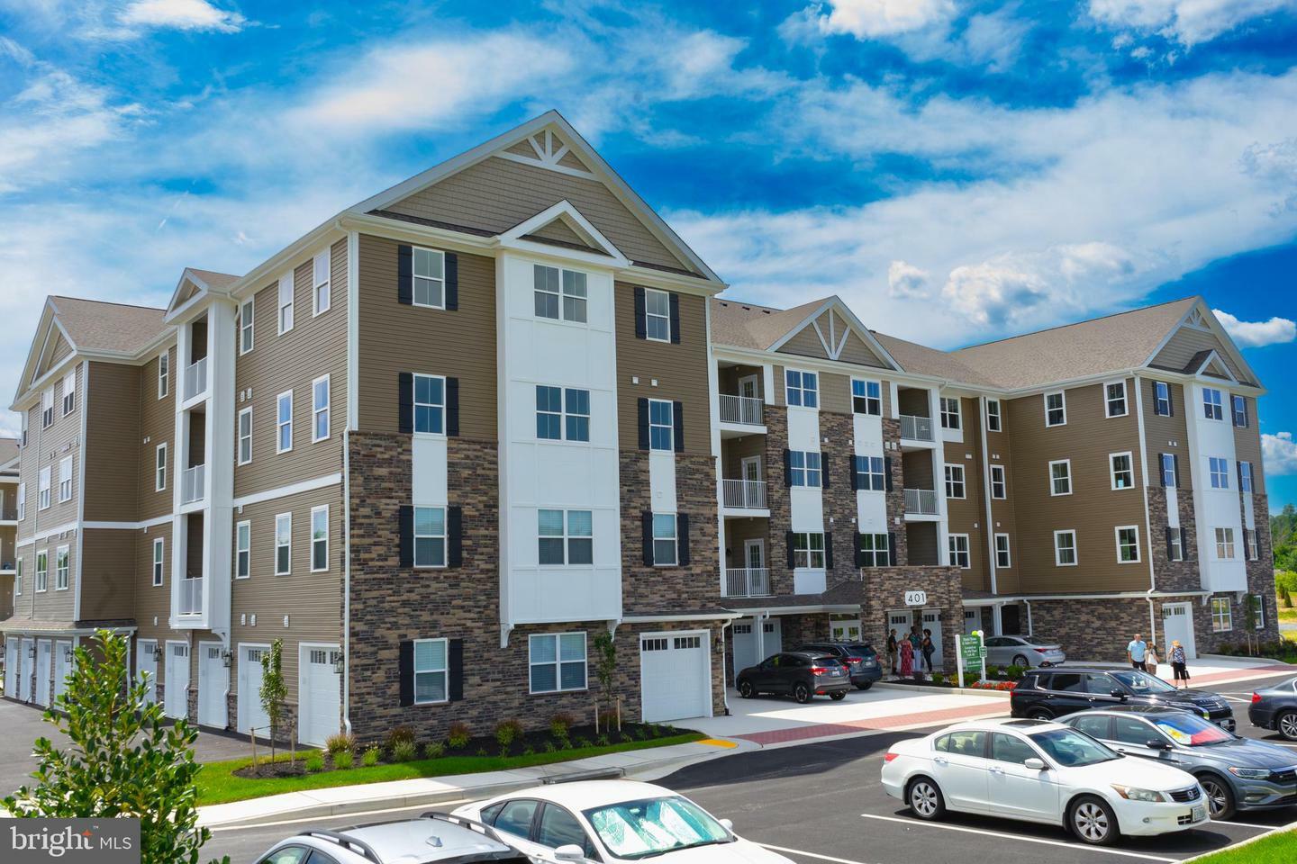 Property Photo: 403 Bold Ruler Court 304 MD 21078