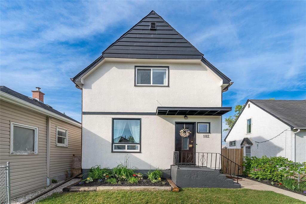Property Photo: 182 Perth Avenue MB R2V 0T1