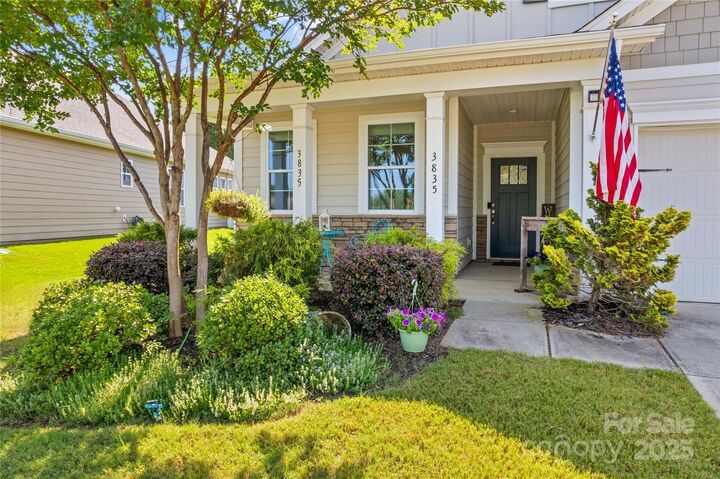 Property Photo: 3835 Norman View Drive NC 28673
