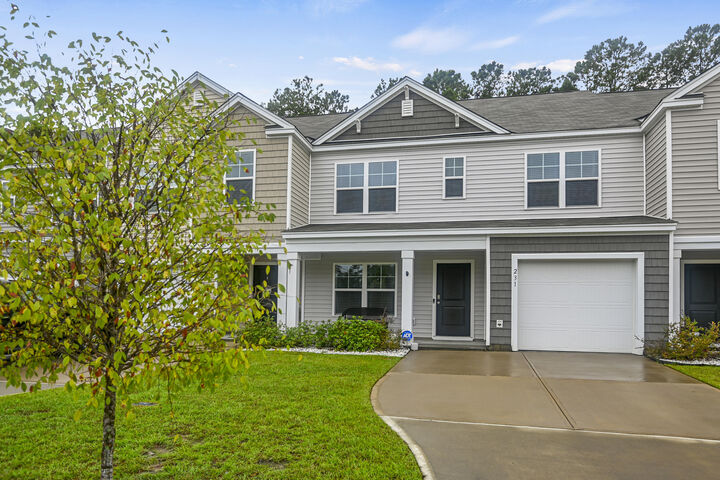 Property Photo: 231 Cozy Brook Court SC 29486
