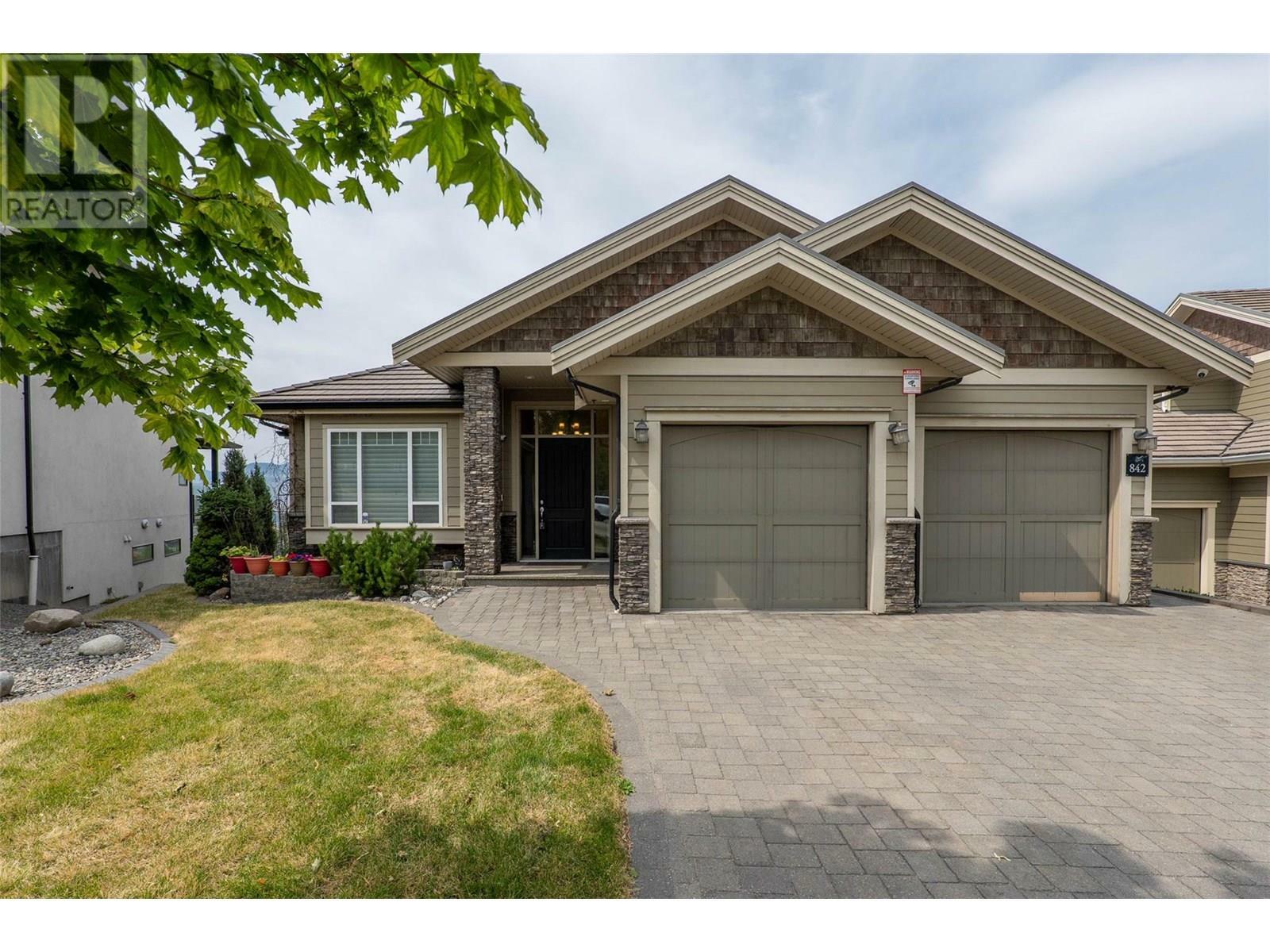 Property Photo: 842 Guerin Creek Way BC V2C 0A6