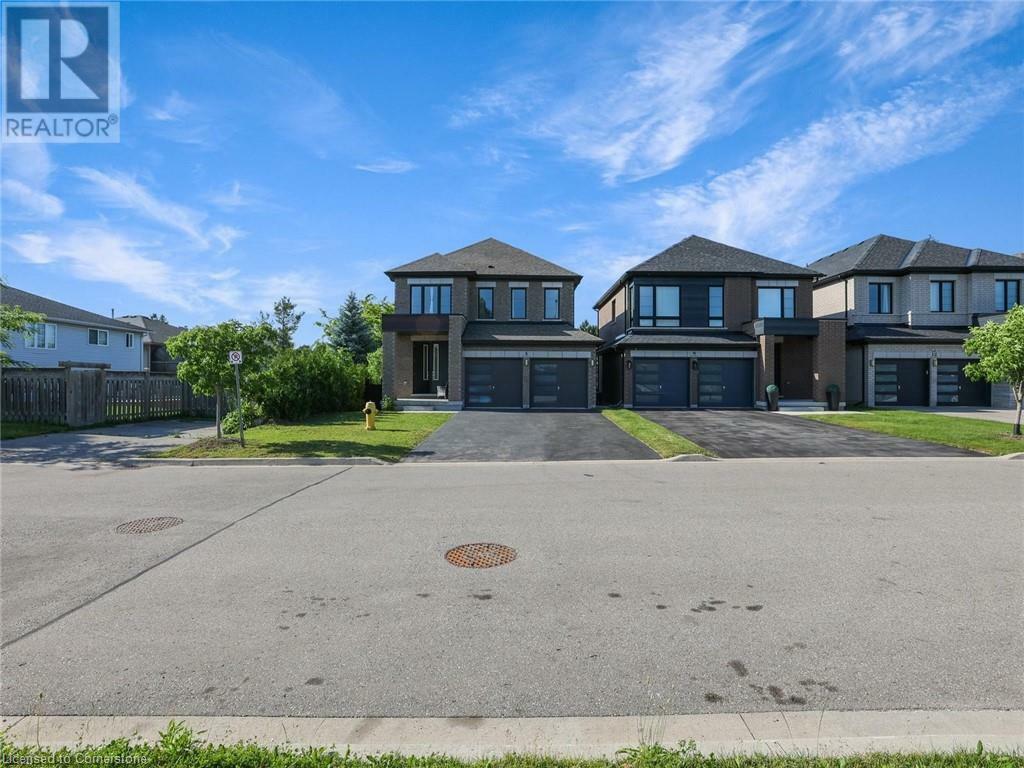 Photo de la propriété: 4 Slater Street Street ON N1R 0C4