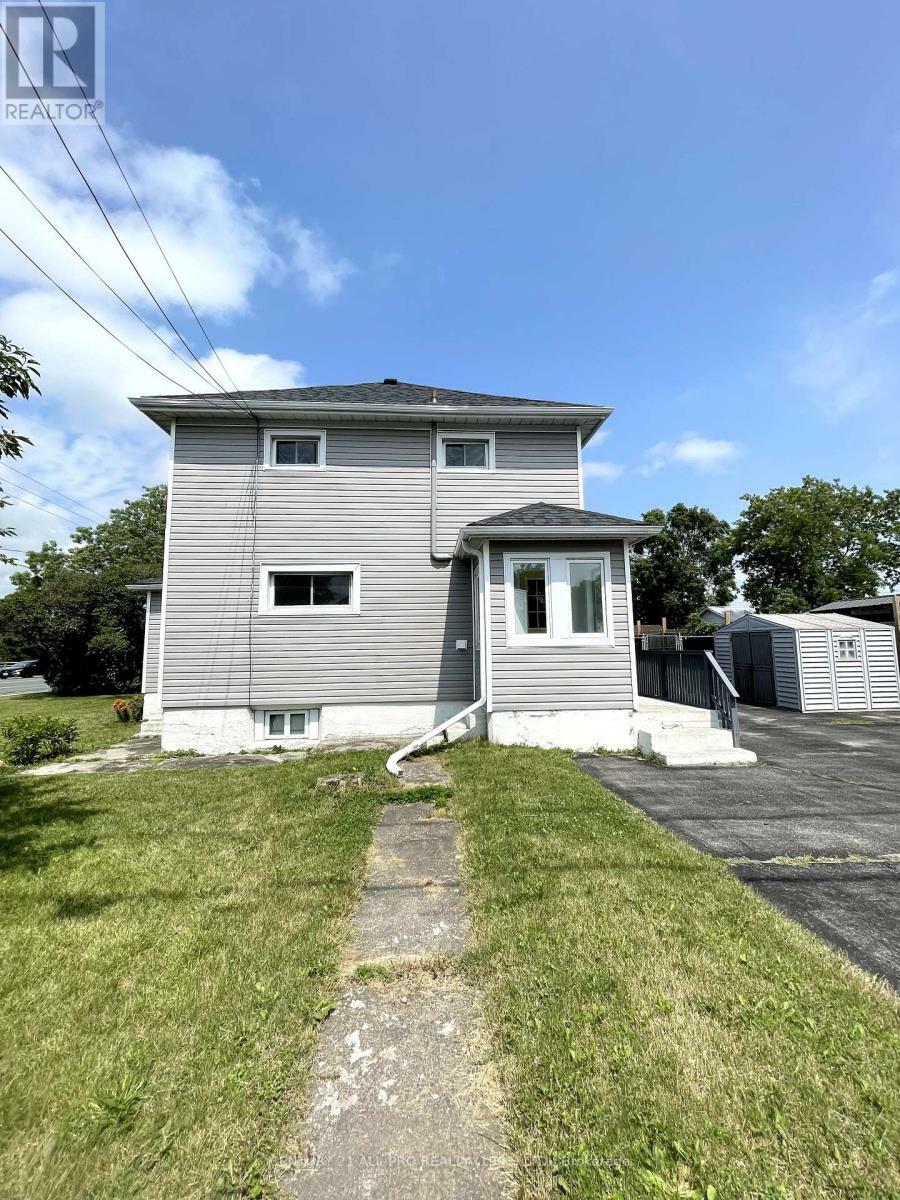 Property Photo: 215 Cannifton Road North ON K8N 4Z7