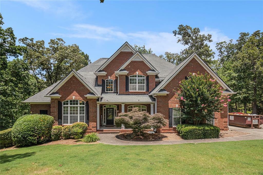 Property Photo: 6255 Hedgestone Way GA 30135