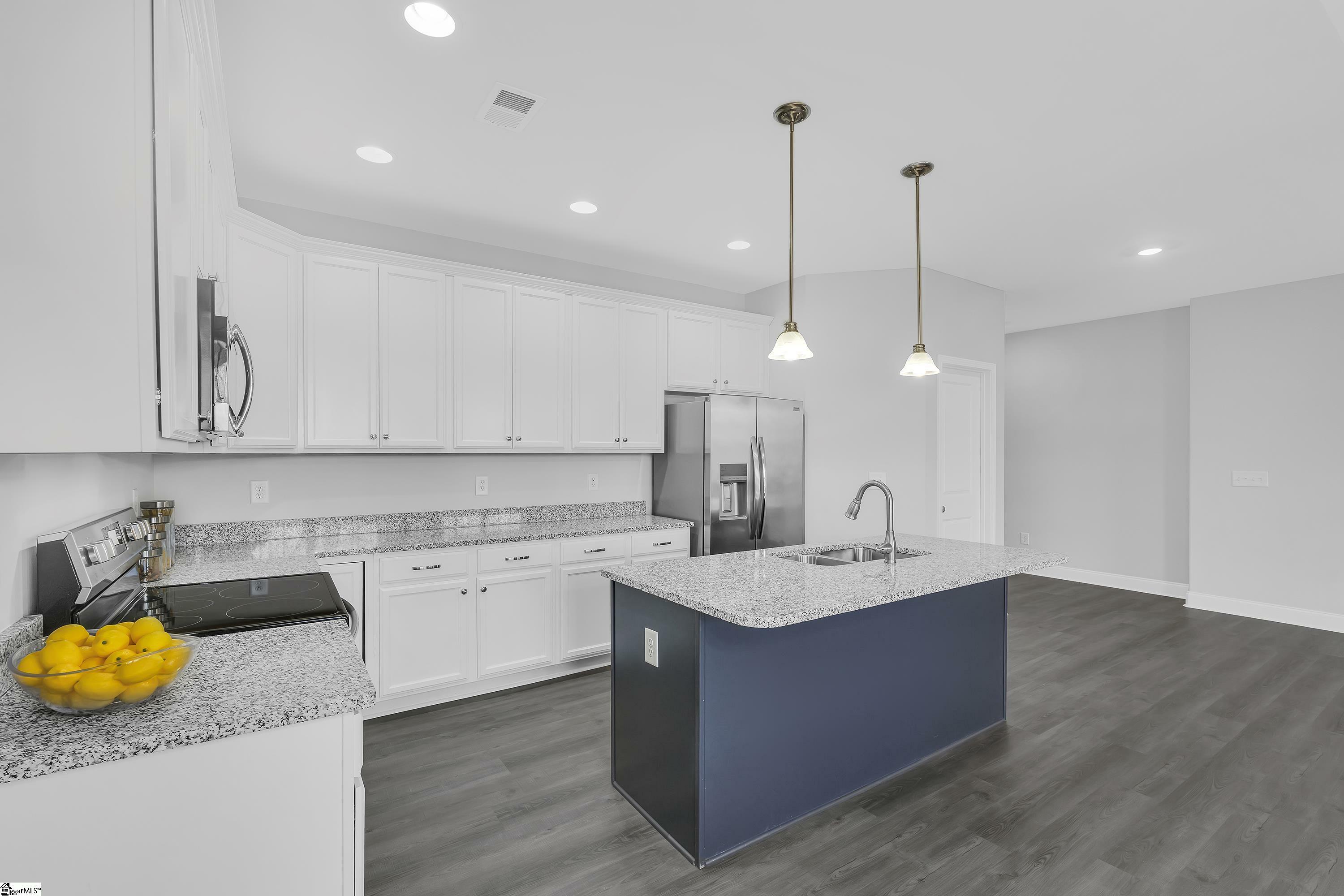 Property Photo: 285 Foxbank Circle SC 29651