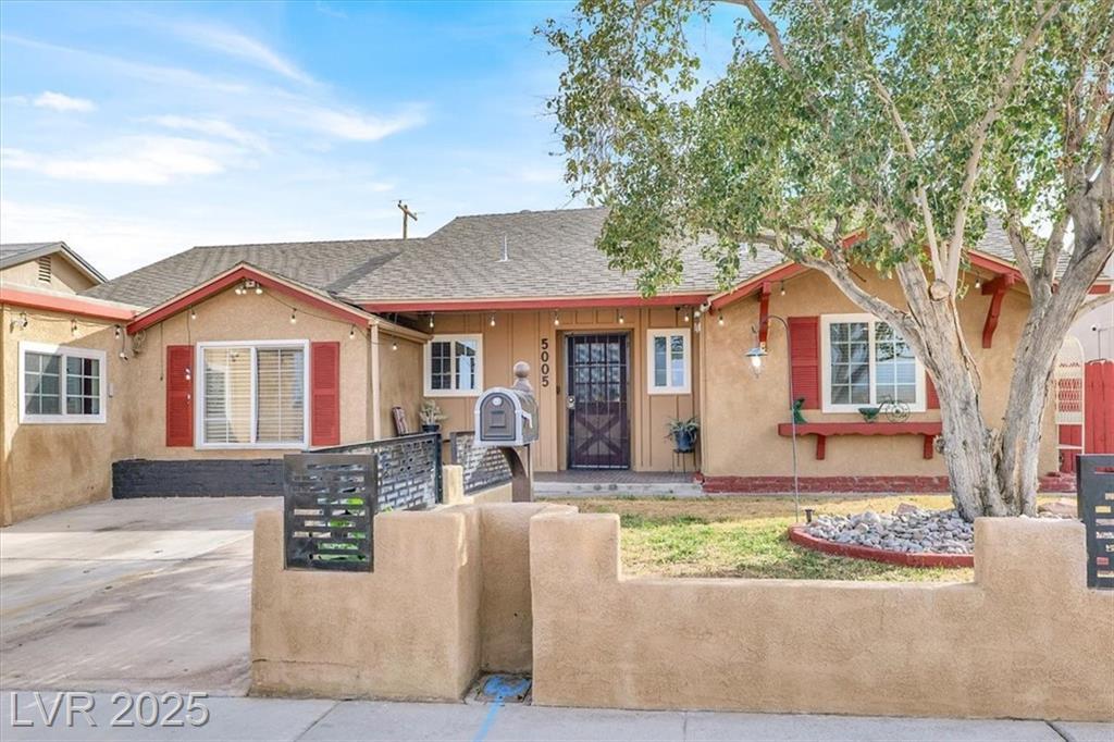 Property Photo:  5005 Harmony Avenue  NV 89107 