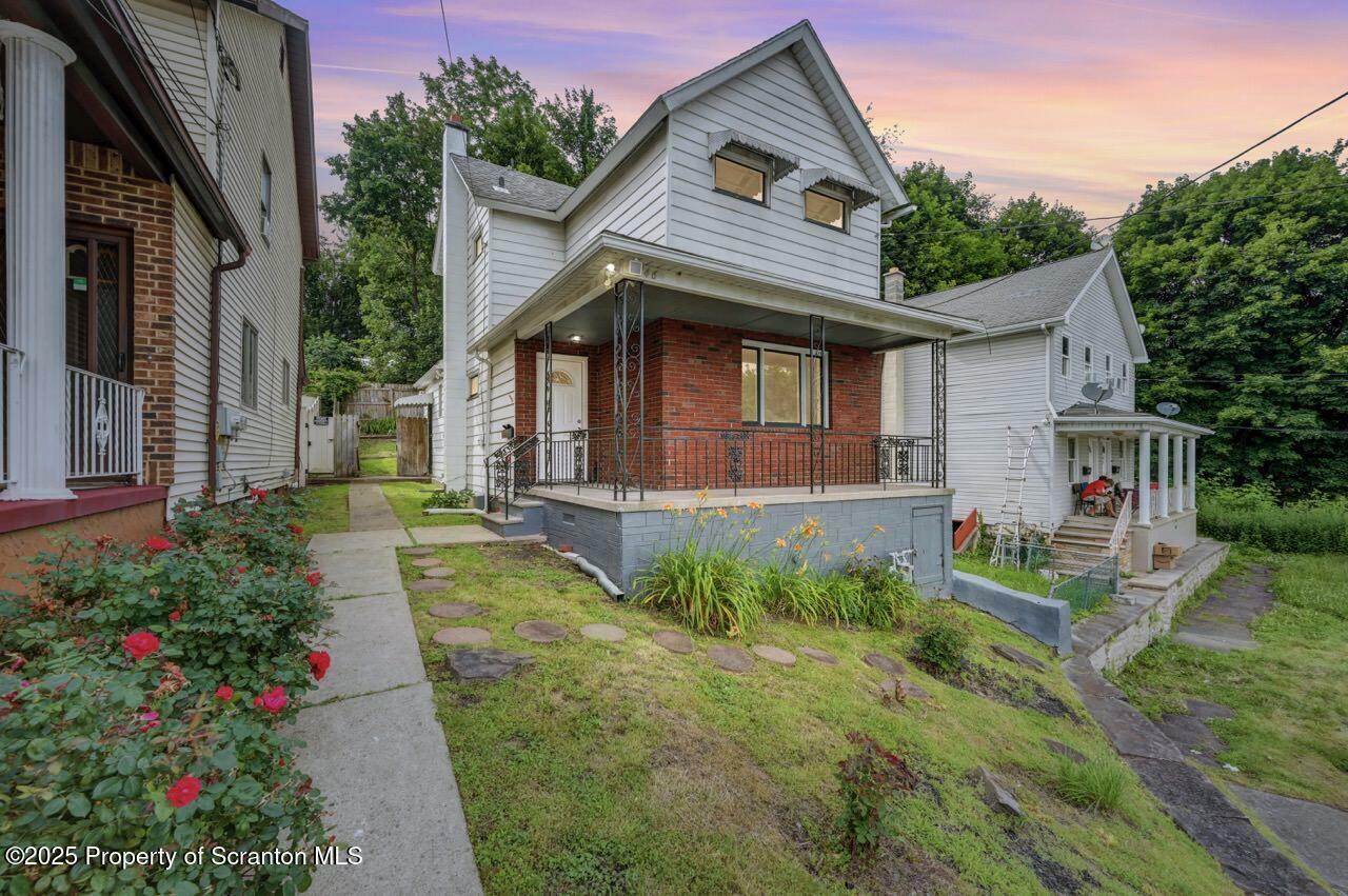 Property Photo:  446 10th Avenue  PA 18504 