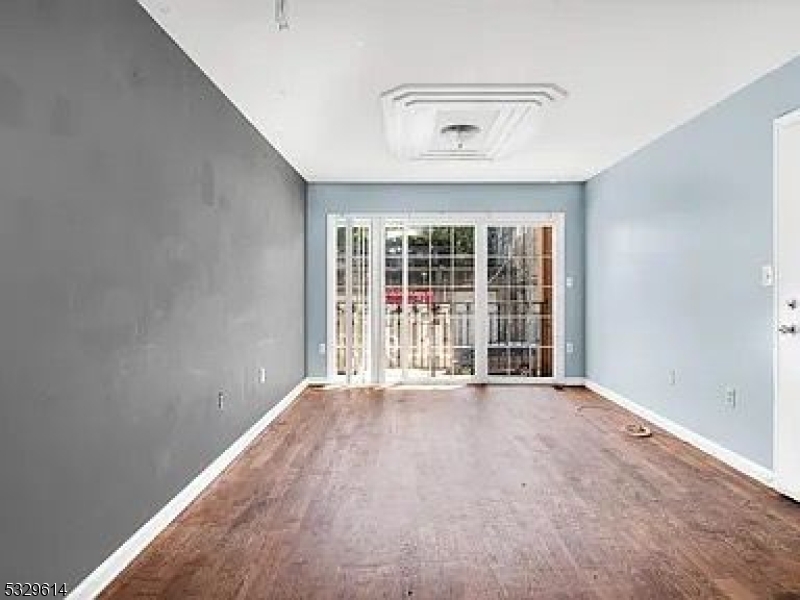 Property Photo: 242 Pine St 2 NJ 07206