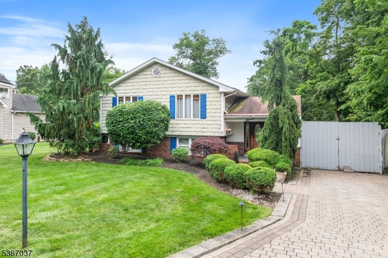 Property Photo:  11 Ash St  NJ 08807 