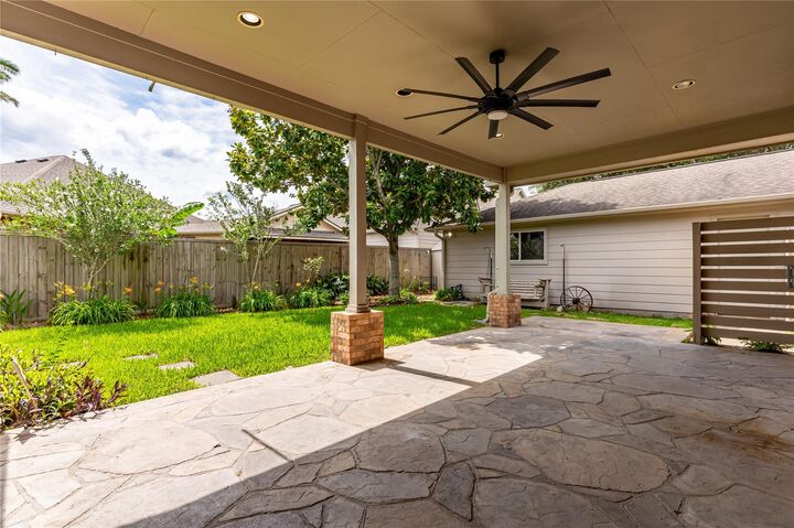Property Photo: 3508 Madison Drive TX 77584