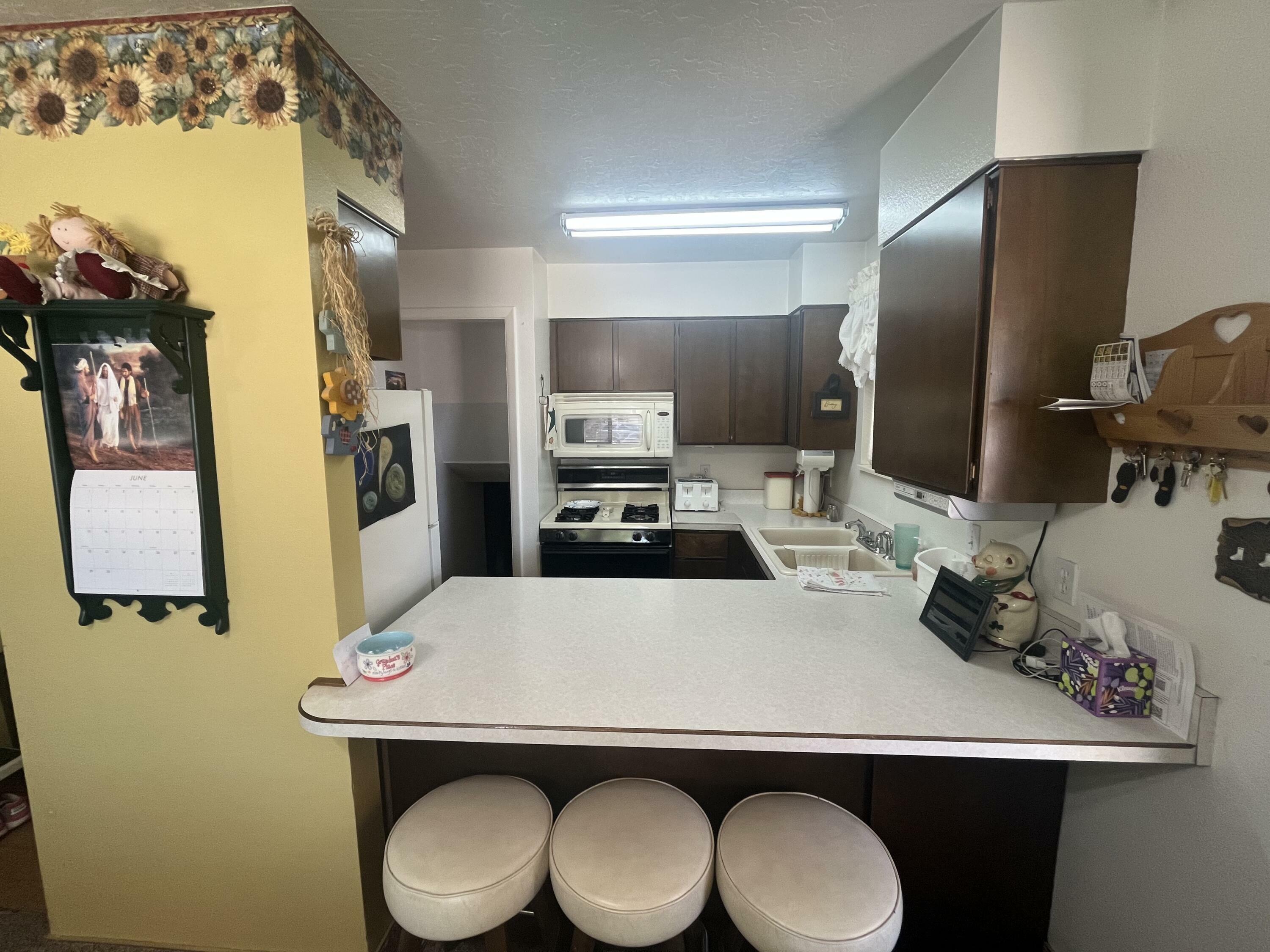 Property Photo: 364 N 1500 W UT 84721