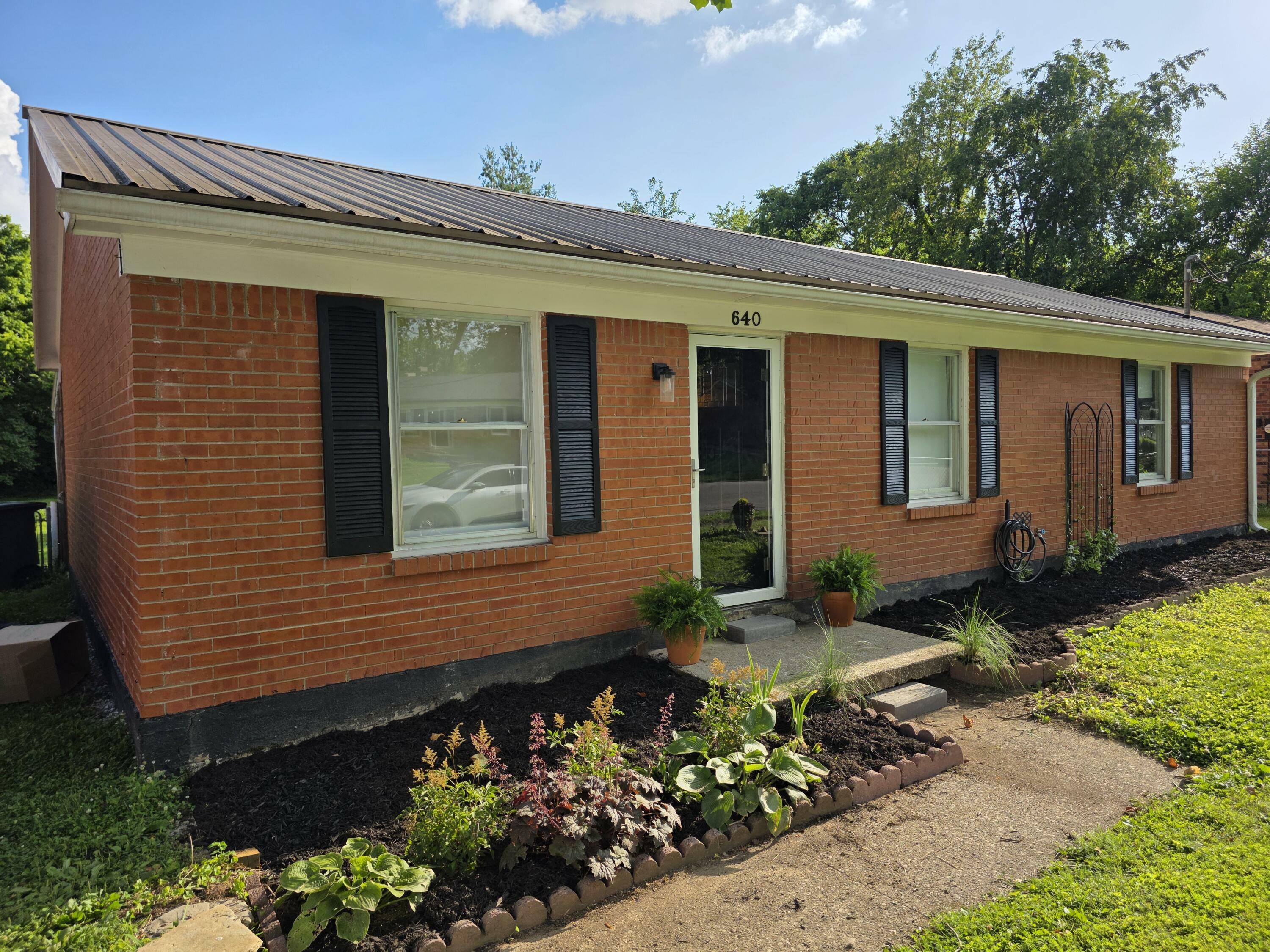 Property Photo: 640 Cottonwood Drive KY 40475