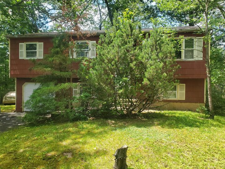 Property Photo:  563 Union Road  NY 10977 