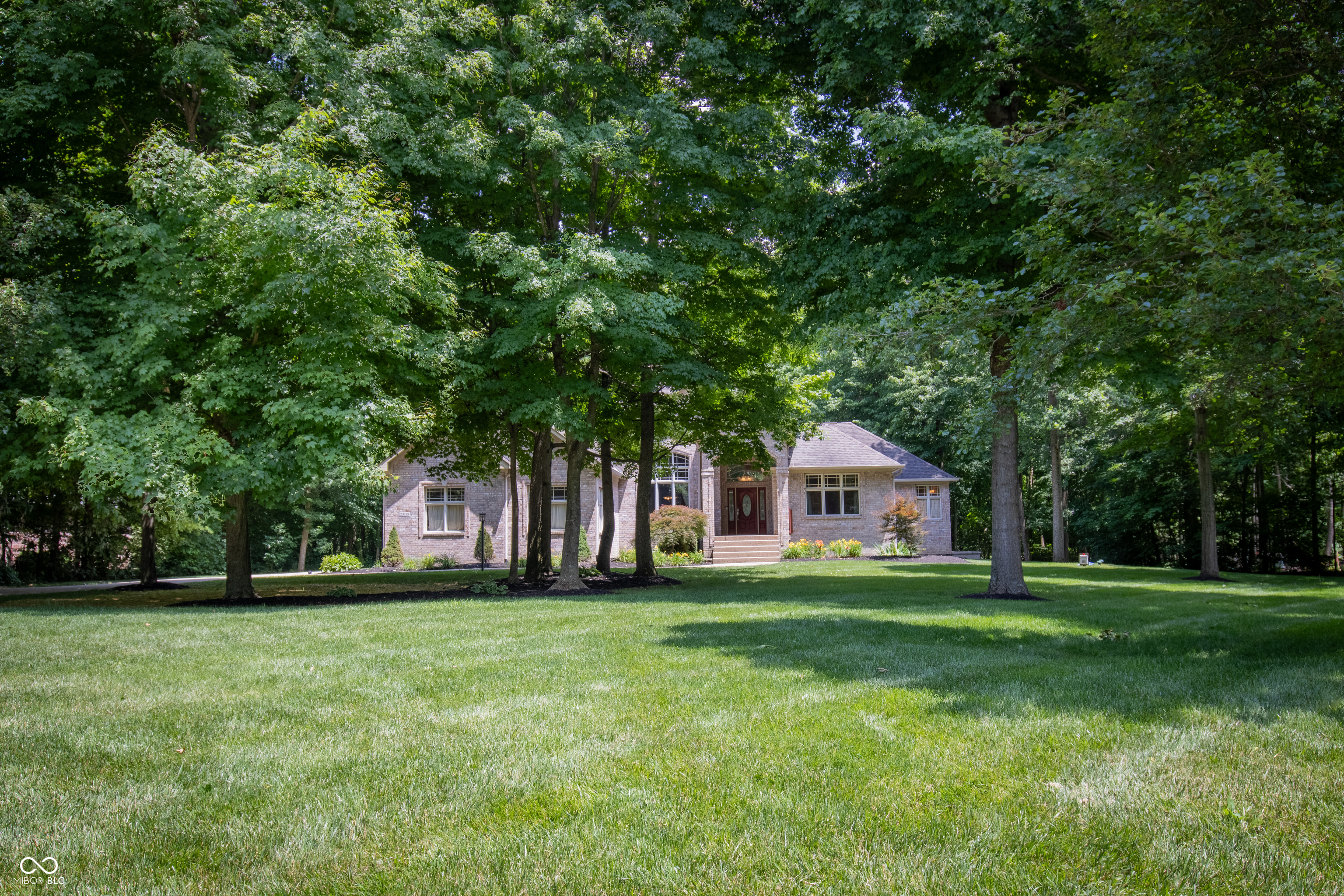 Property Photo: 23119 Sonoma Lane IN 46034