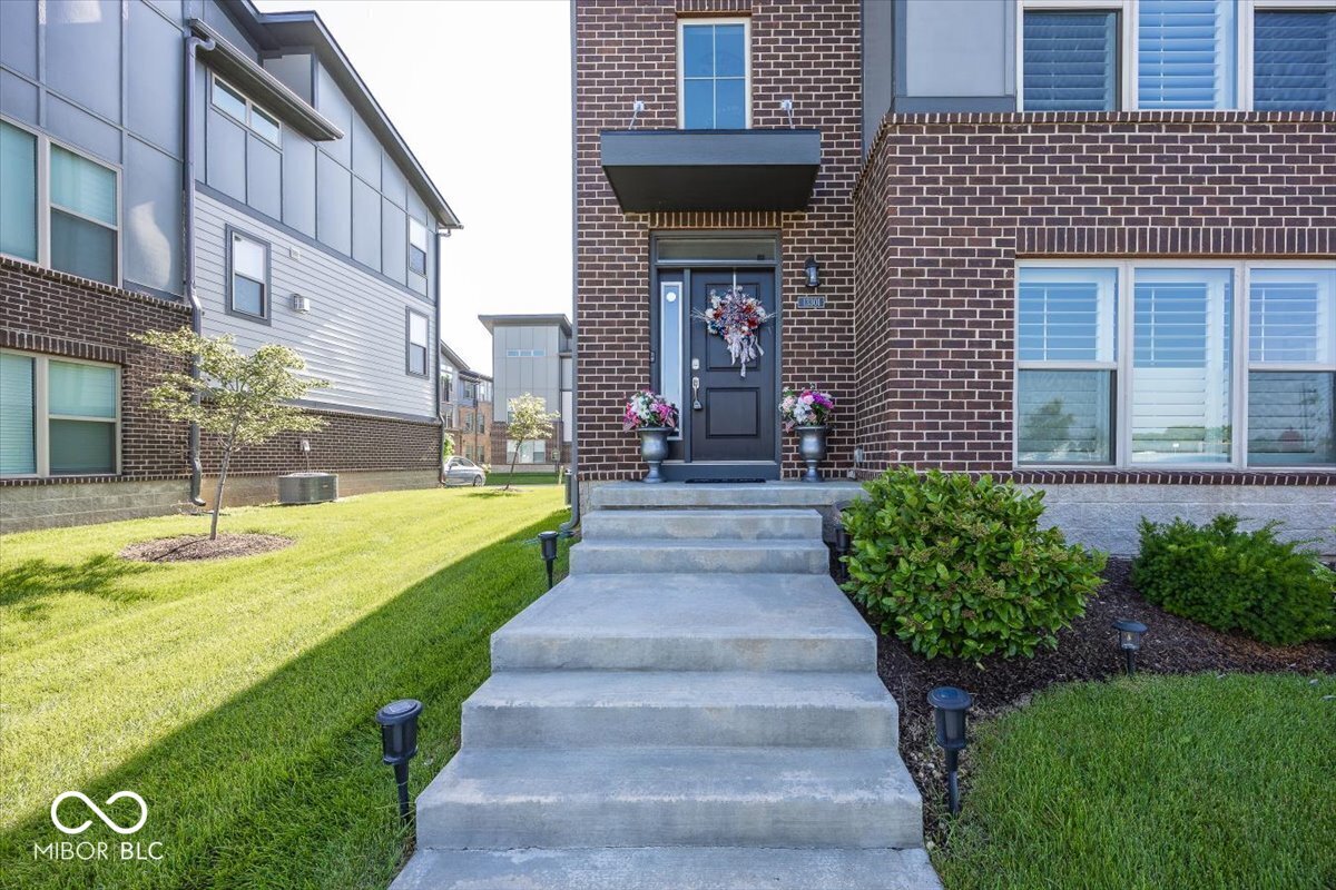 Property Photo: 13301 Minden Drive IN 46037