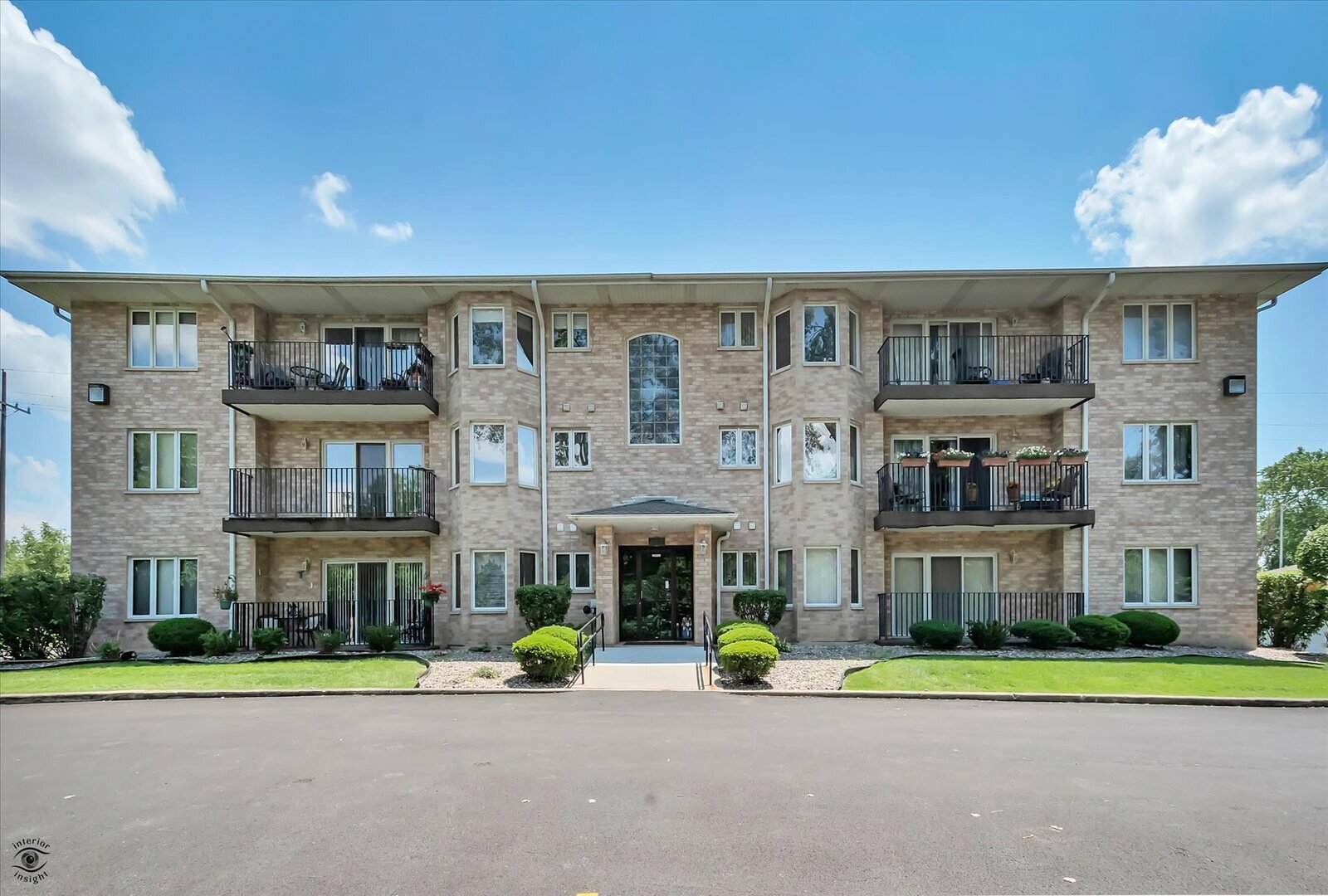 Property Photo:  10228 Southwest Highway 1A  IL 60415 