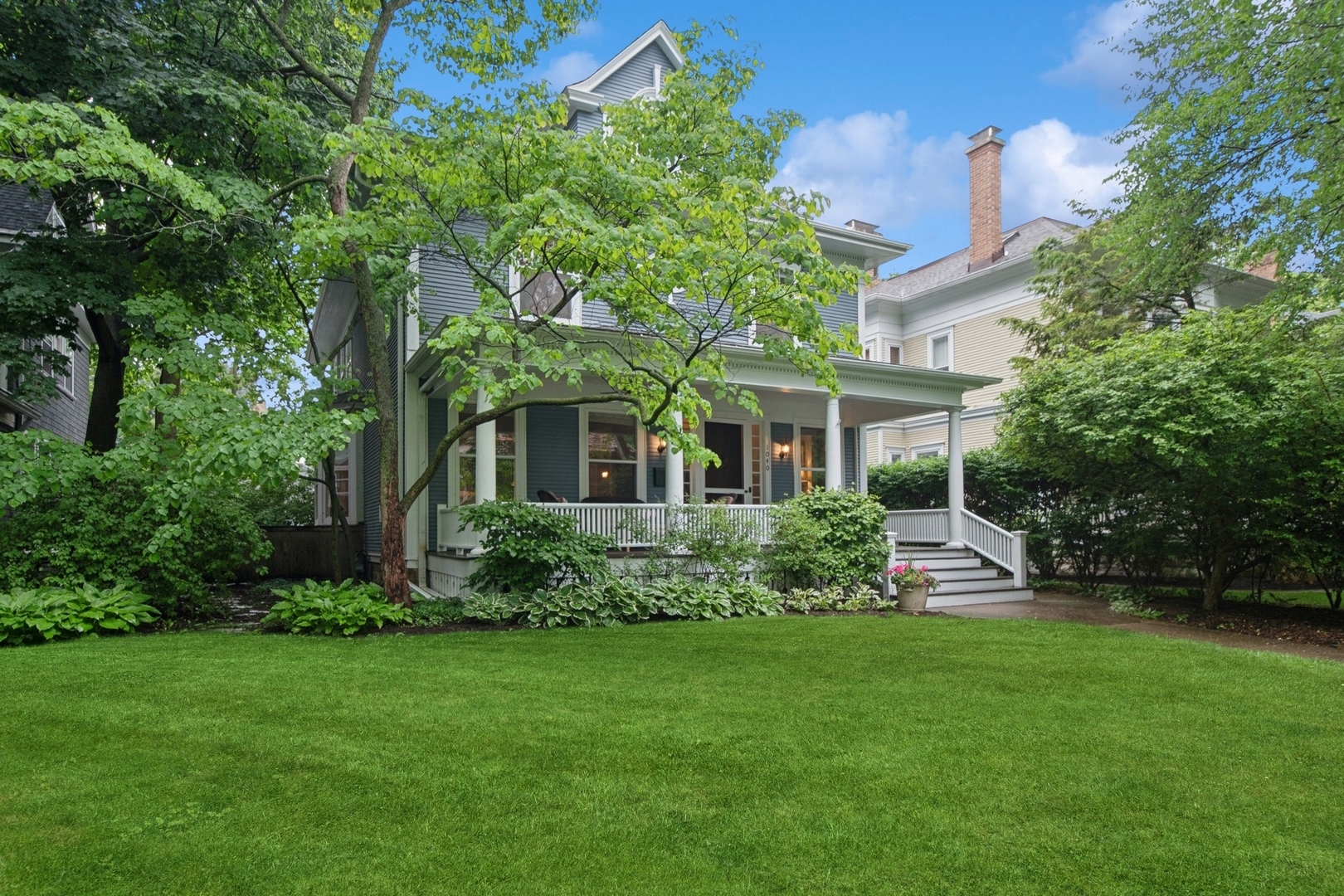 Property Photo: 1040 Michigan Avenue IL 60202