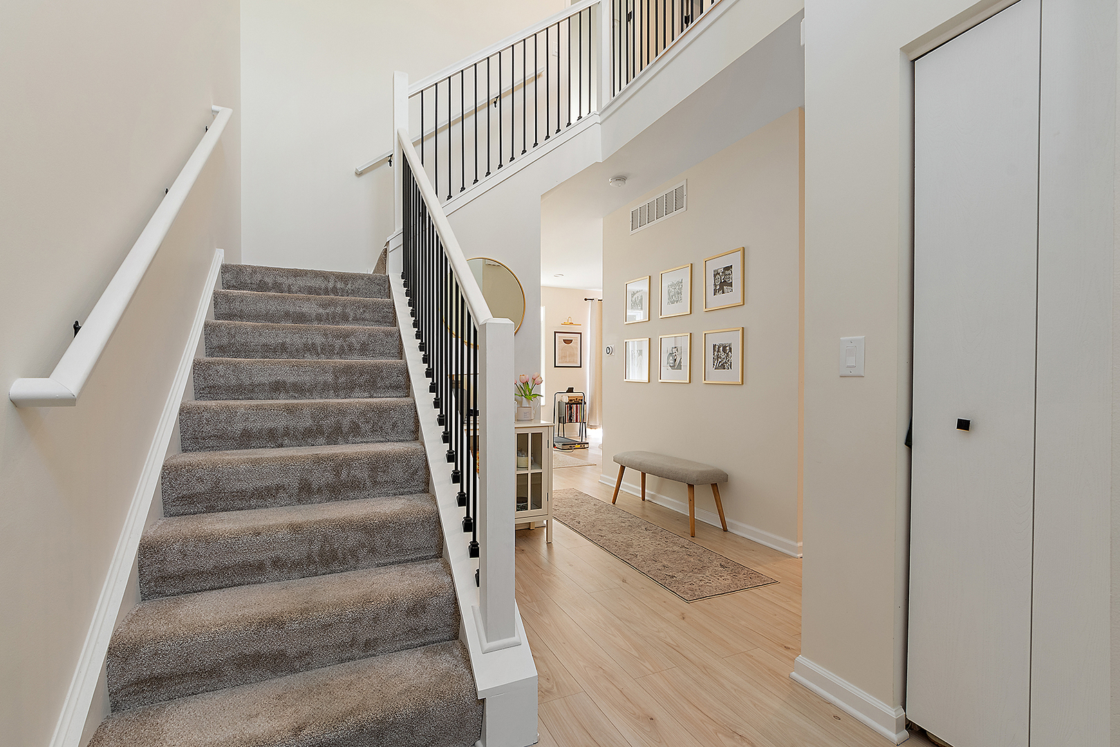 Property Photo: 1526 Peachtree Lane IL 60441