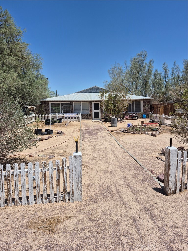 Property Photo: 45974 National Trails CA 92365