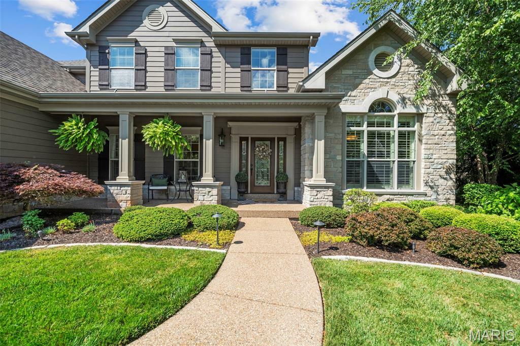 17909 Homestead Bluffs Drive  Wildwood MO 63005 photo