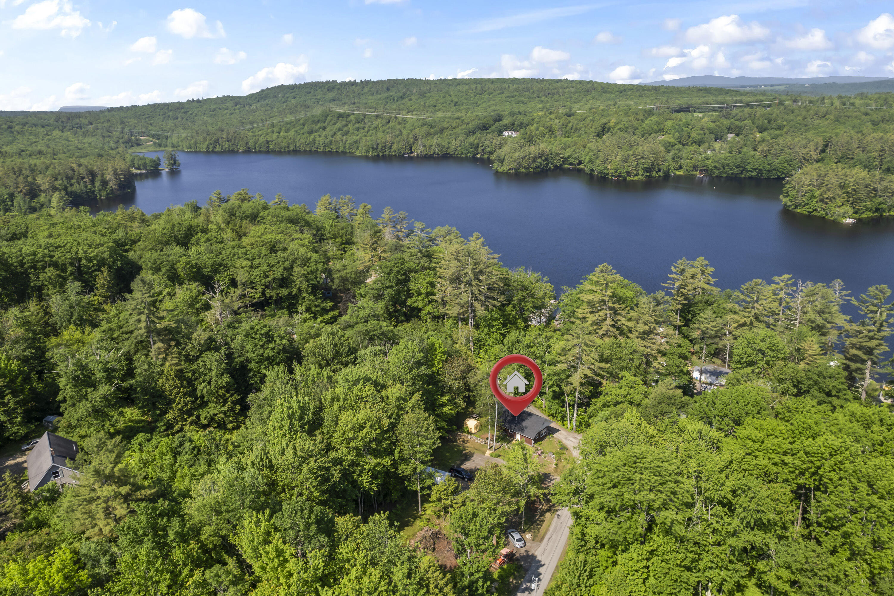 Property Photo: 4 E Shore Drive ME 04236