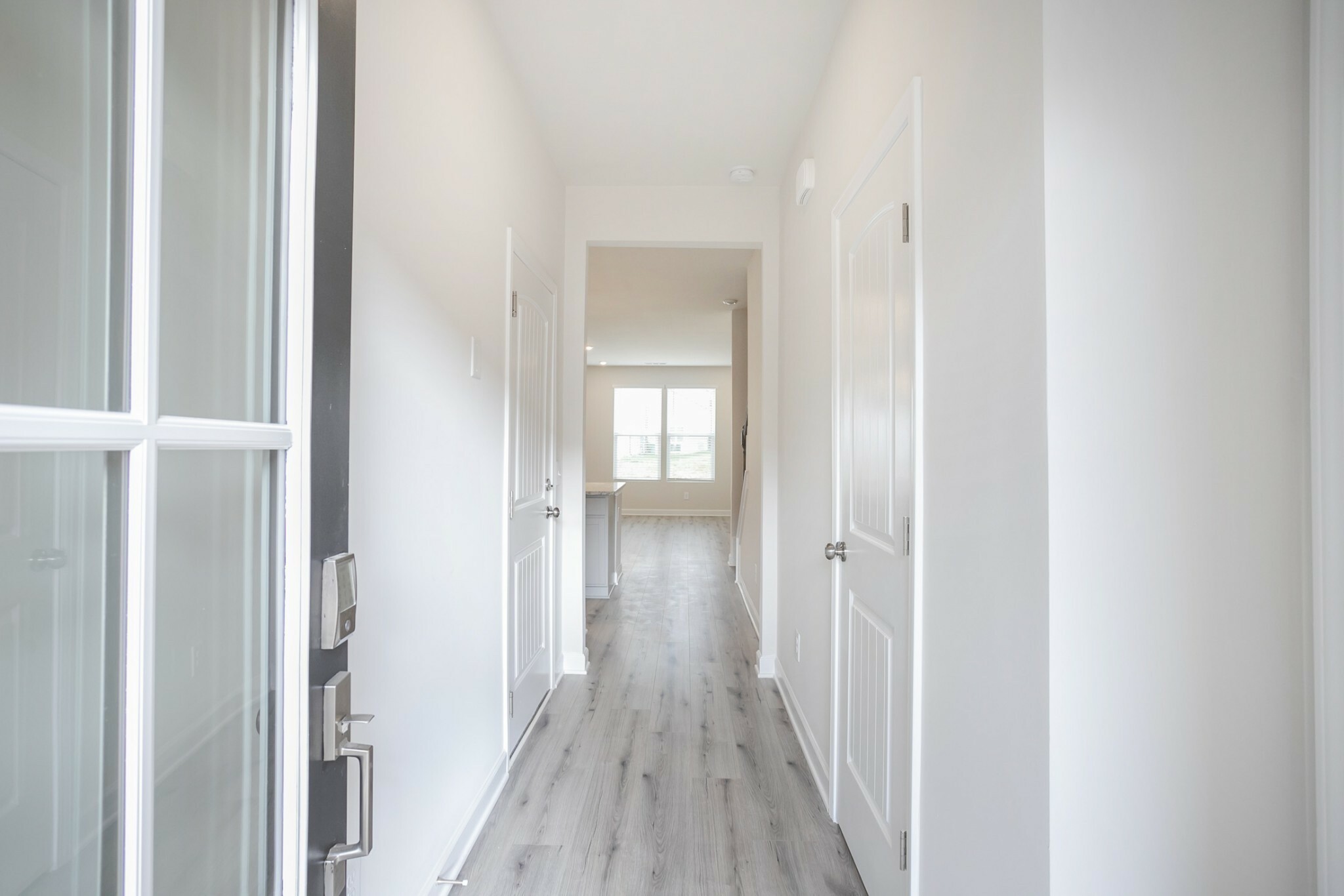 Property Photo: 528 Medwyk Dr TN 37090