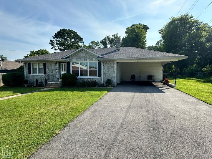 Property Photo: 406 W Fontaine AR 72467