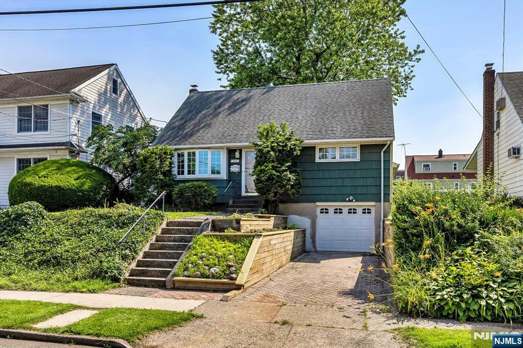 459 Washington Avenue  Rutherford NJ 07070 photo